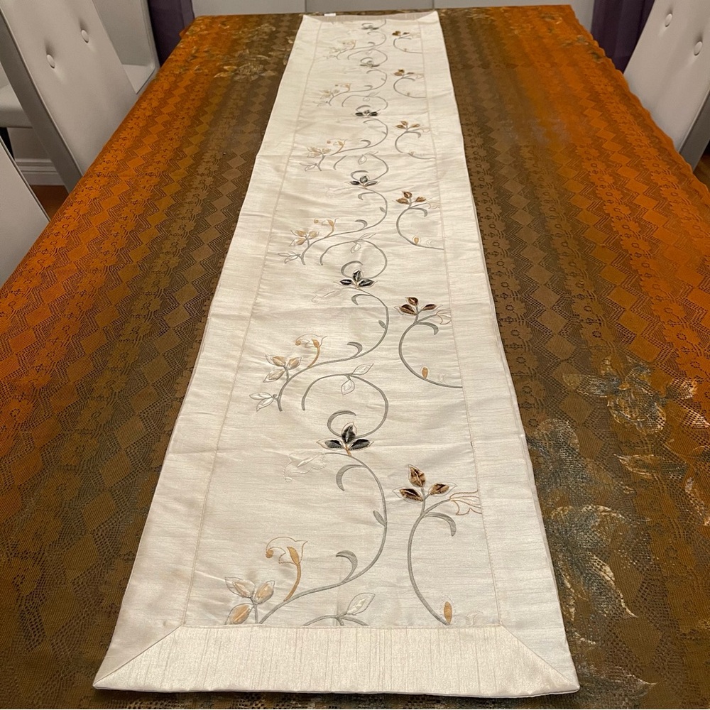 Beautiful table runner with embroidered velvet floral design